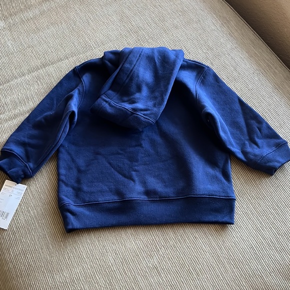 Carter’s Hooded Sweatshirt. - Picture 2 of 7